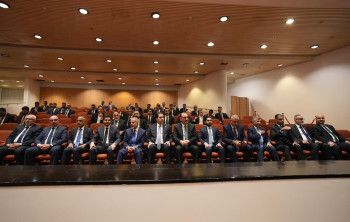 الحكومة لم تكتمل بعد.. البرلمان يصوّت على 11 وزيراً و3 نواب لرئيس الوزراء