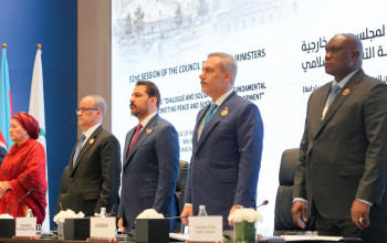 رئيس الوزراء يطلق مبادرة للنقل والاتصالات خلال اجتماعات منظمة التعاون الإسلامي
