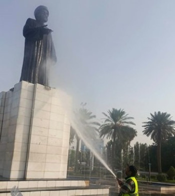 أمانة بغداد تنفذ حملات تنظيف وغسل وصيانة لنصب وتماثيل العاصمة