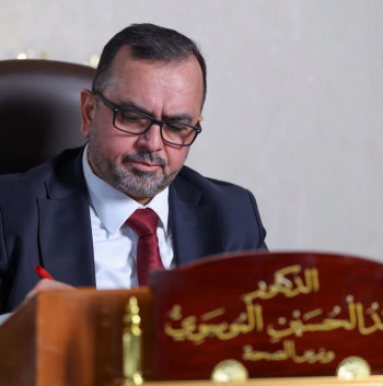 وزير الصحة يوجّه بتشكيل لجنة لاستلام المستشفيات المتعاقدة مع "إيبيكس هيلث" في كربلاء وذي قار